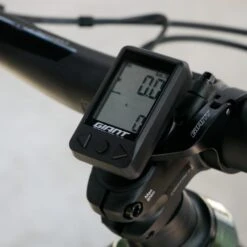 Giant RideDash Plus ANT+ E-Bike Computer -E-Bike-Zubehör giant ride dash plus ant montiert
